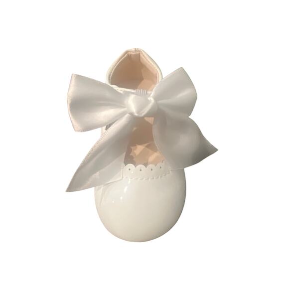 MG Baby Shoes - Girls Mary Janes - White Size 18 - for 6-12 month baby - Picture 3 of 7